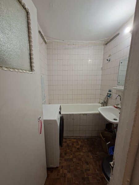 Obor, Mosilor, Stefan cel Mare, Gral Megical, 7 minute metrou